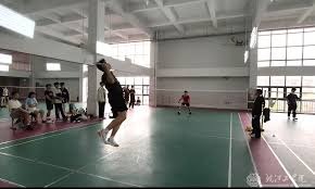 中职明星赛吸引大批球迷